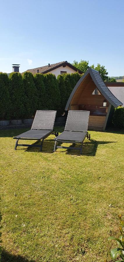 Ferienhaus " Silly " Am Schoenen Listersee 迈内尔茨哈根 外观 照片