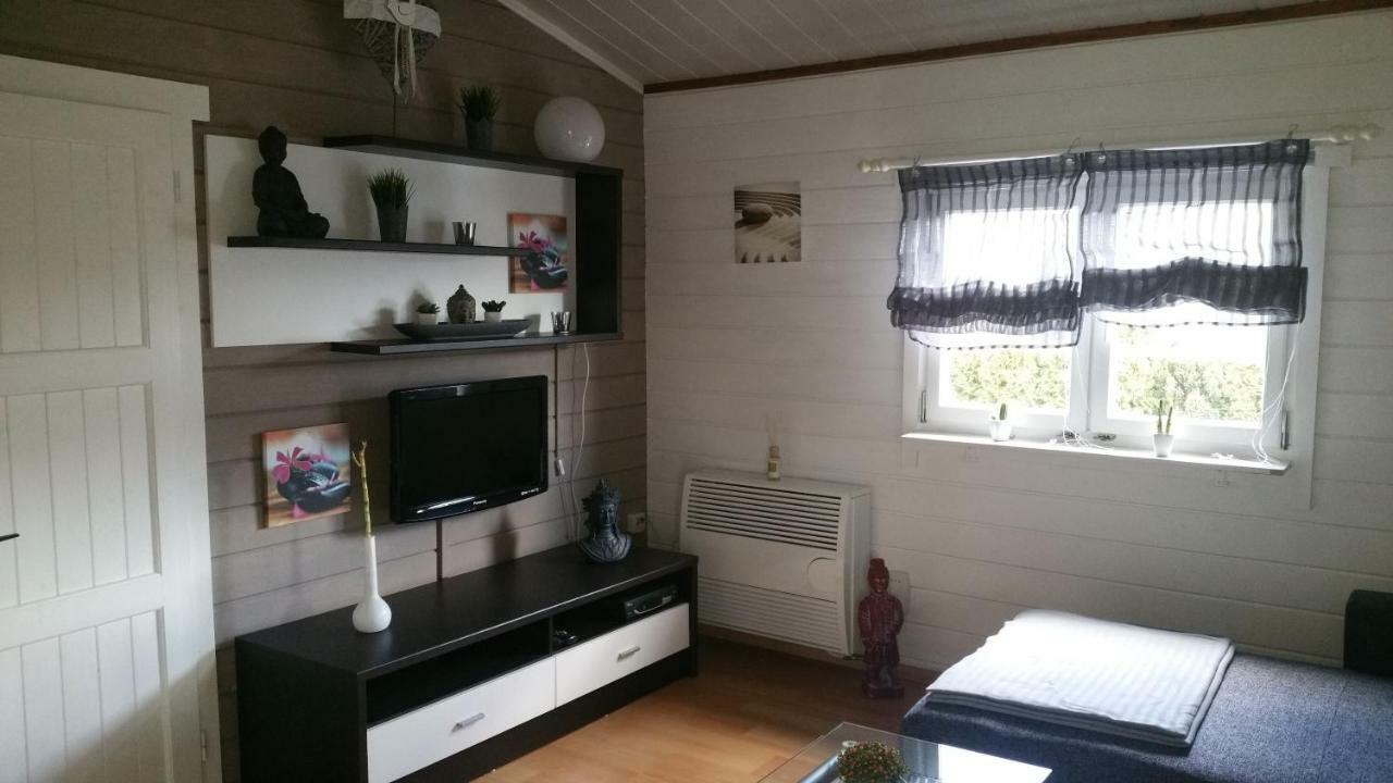Ferienhaus " Silly " Am Schoenen Listersee 迈内尔茨哈根 外观 照片