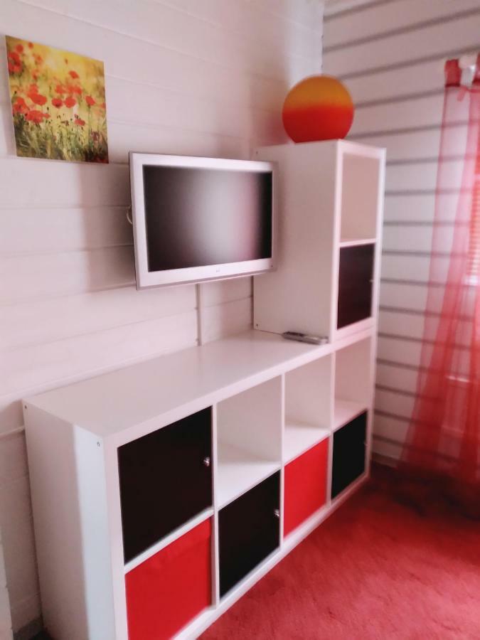 Ferienhaus " Silly " Am Schoenen Listersee 迈内尔茨哈根 外观 照片